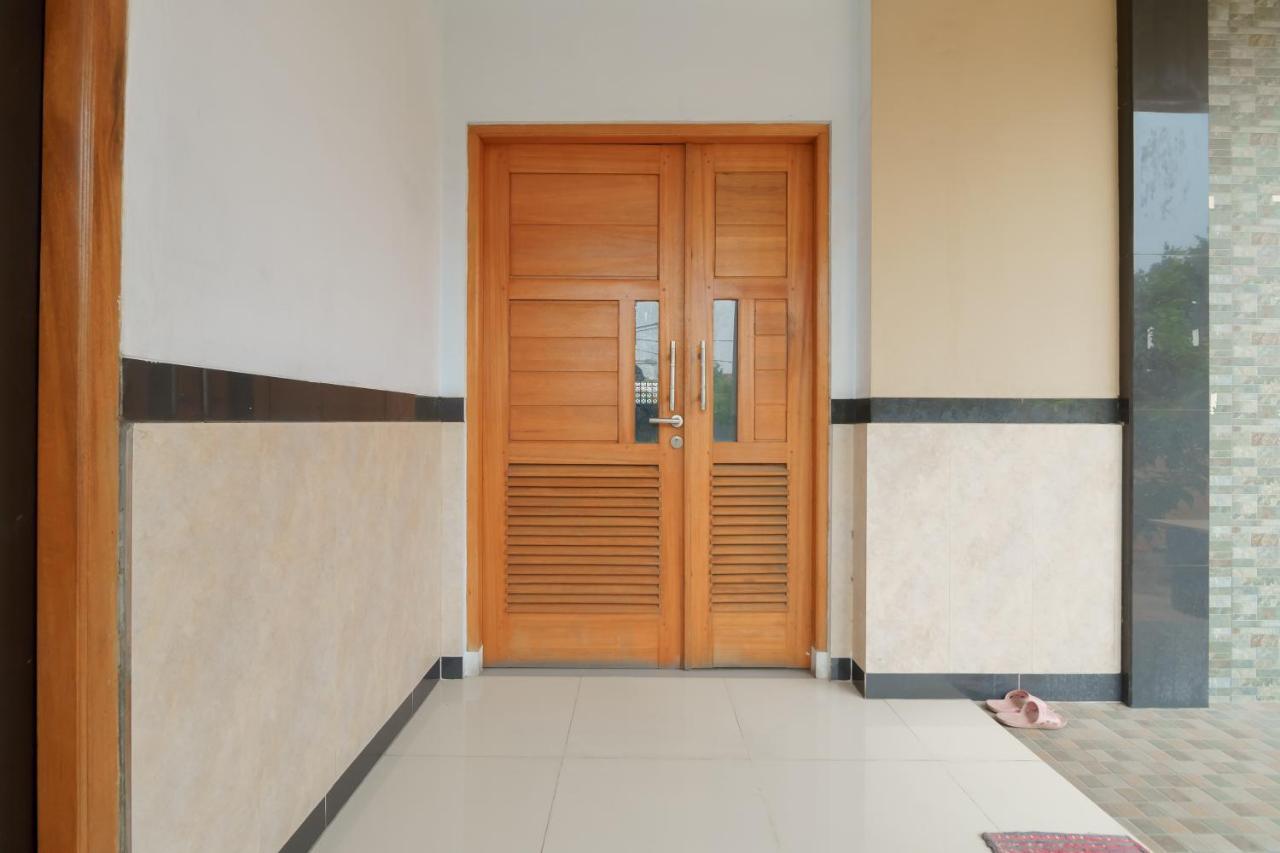 Koolkost Syariah Near Kampus Utama Universitas Budi Luhur Mencil Exterior foto