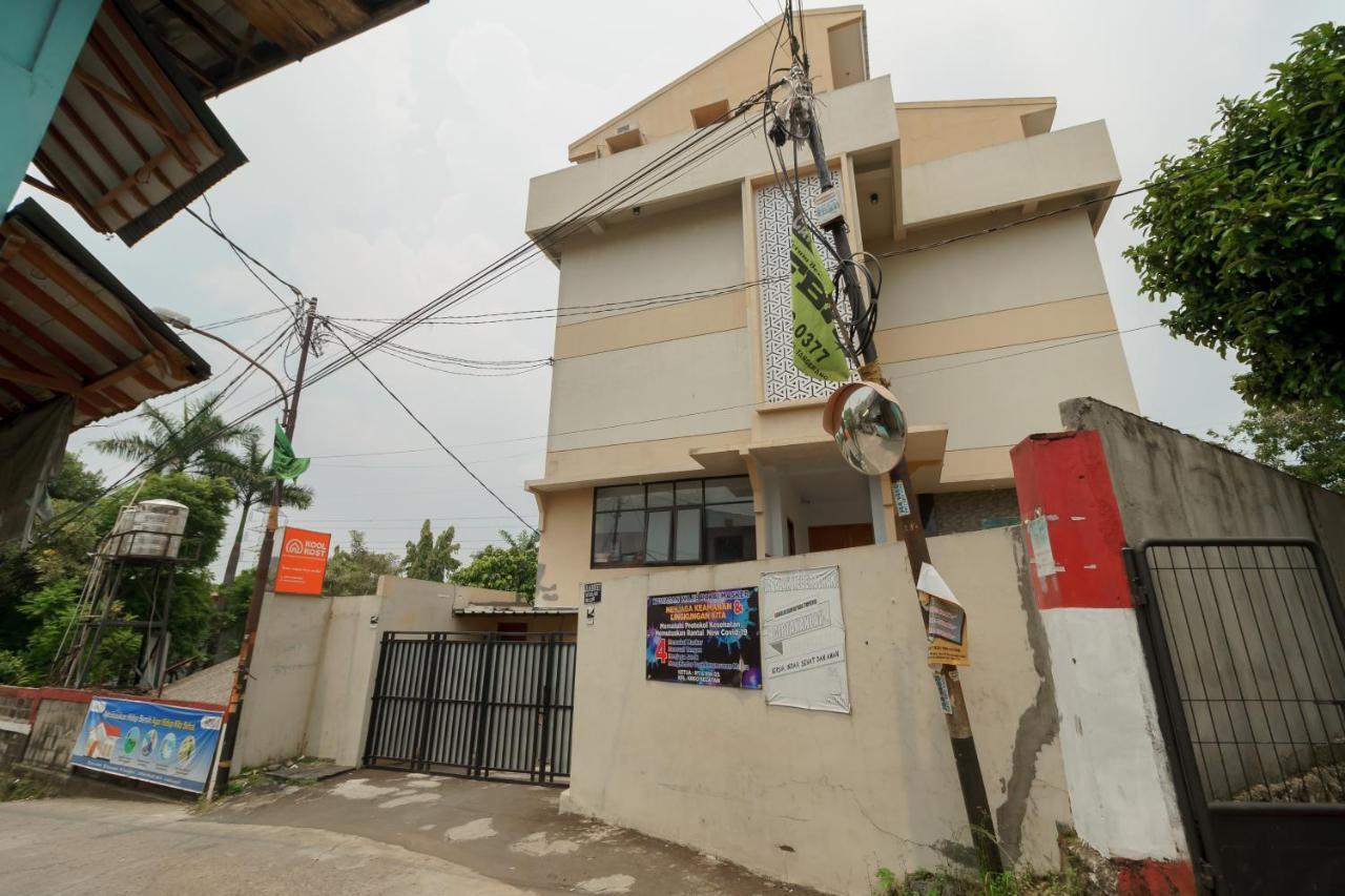 Koolkost Syariah Near Kampus Utama Universitas Budi Luhur Mencil Exterior foto